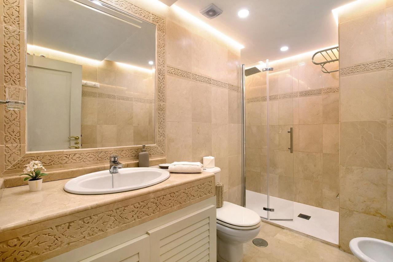Luxury In Puerto Marina Lejlighed Benalmádena Eksteriør billede