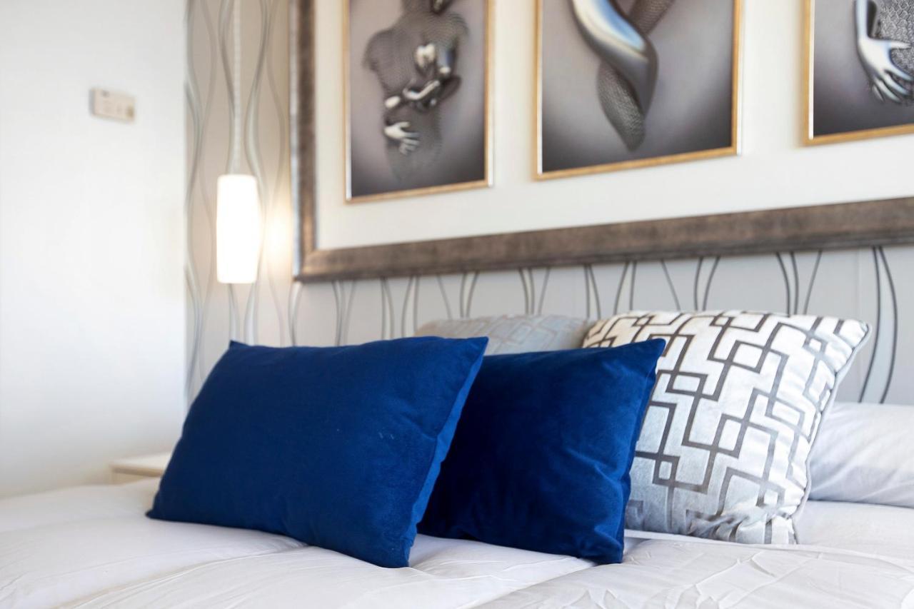 Luxury In Puerto Marina Lejlighed Benalmádena Eksteriør billede