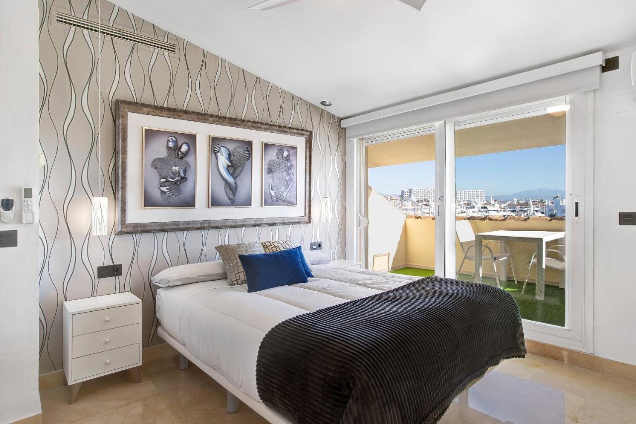 Luxury In Puerto Marina Lejlighed Benalmádena Eksteriør billede